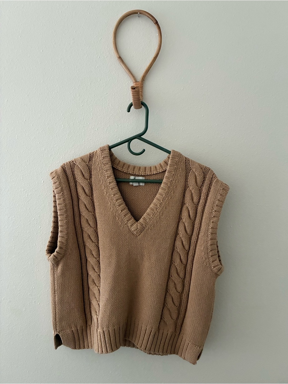 Men’s Rhythm Cable Knit Sweater Vest in Tan